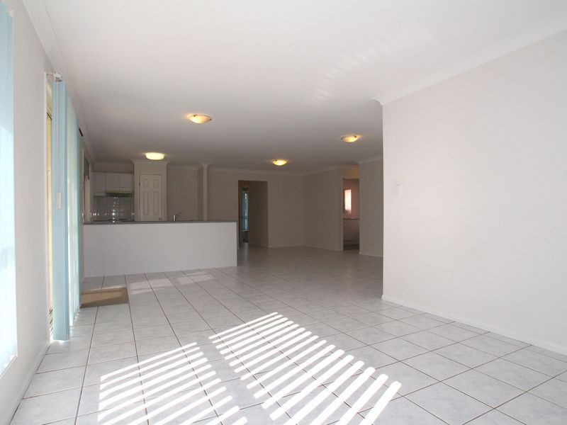 Sandstone Point QLD 4511