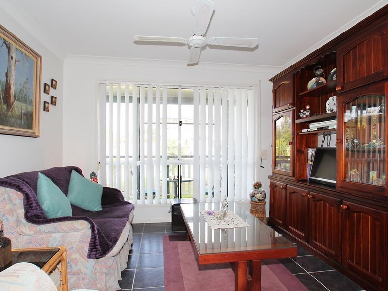40 Seaforth Street, Sandstone Point QLD 4511