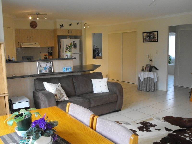 43 Corrimal Place, Sandstone Point QLD 4511