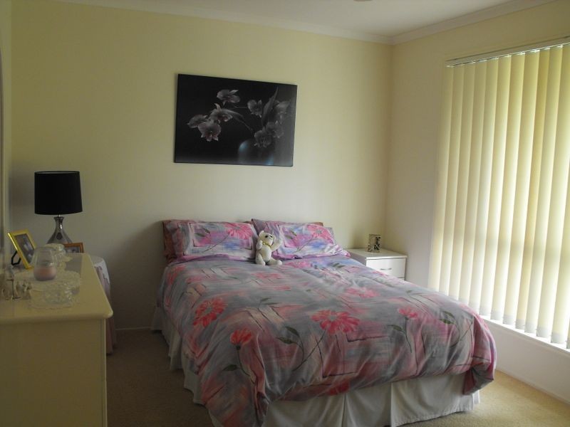 43 Corrimal Place, Sandstone Point QLD 4511