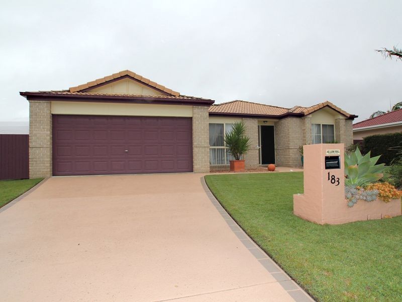 183 Bestmann Road East, Sandstone Point QLD 4511