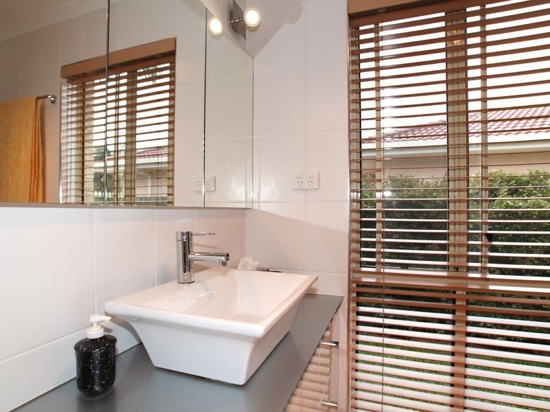 183 Bestmann Road East, Sandstone Point QLD 4511