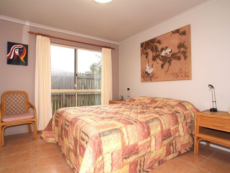 183 Bestmann Road East, Sandstone Point QLD 4511