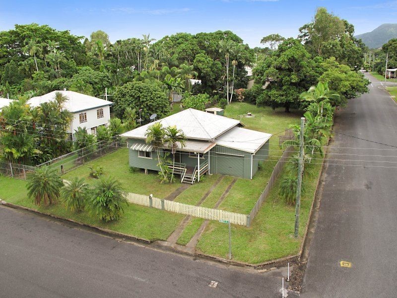 61 Miles Street, Manoora QLD 4870
