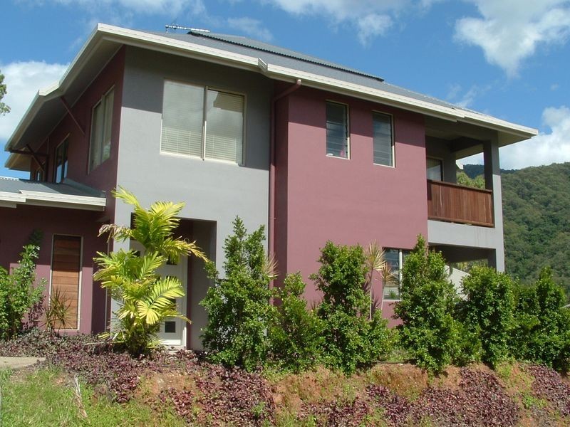 Redlynch QLD 4870