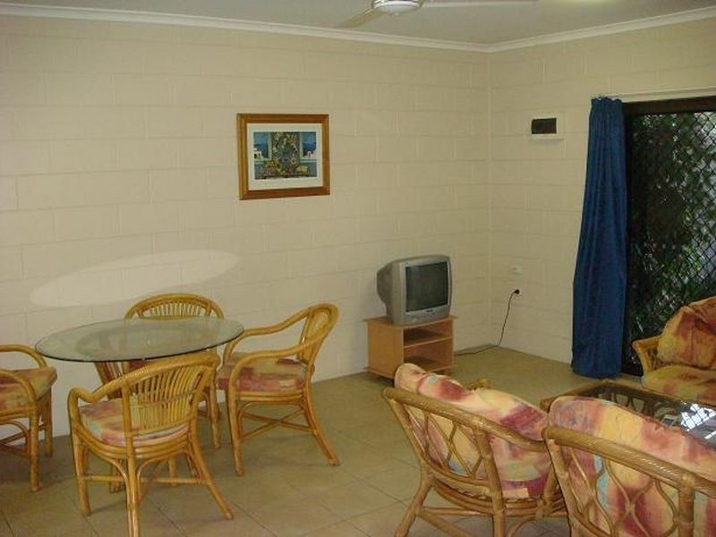 3/222 Fearnley Street, Parramatta Park QLD 4870