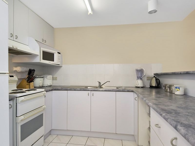 4/1 Springfield Crescent, Manoora QLD 4870