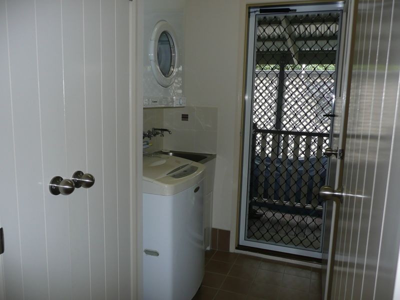 C1 Tinaroo Holiday ParkTinaroo Falls Dam Rd, Tinaroo QLD 4872