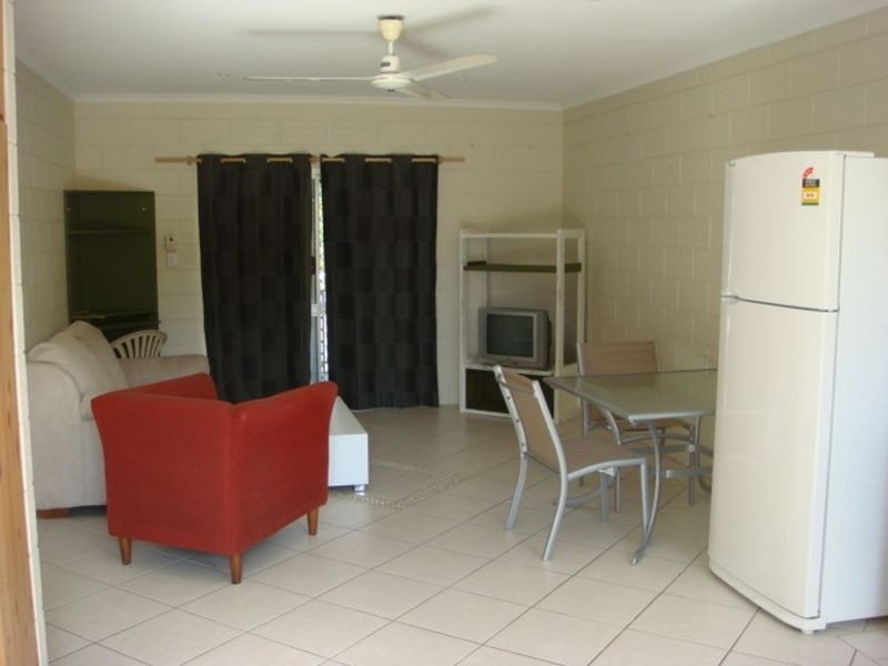 8/222 Grafton Street, Cairns North QLD 4870