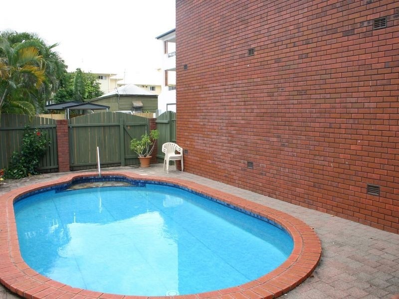 8/222 Grafton Street, Cairns North QLD 4870