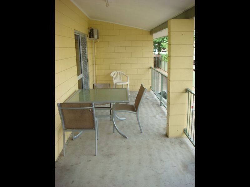 8/222 Grafton Street, Cairns North QLD 4870