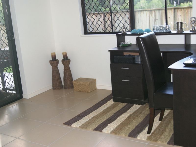 19 Lum Jim Street, Redlynch QLD 4870