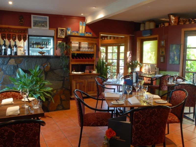 17 Eacham Rd, Yungaburra QLD 4884