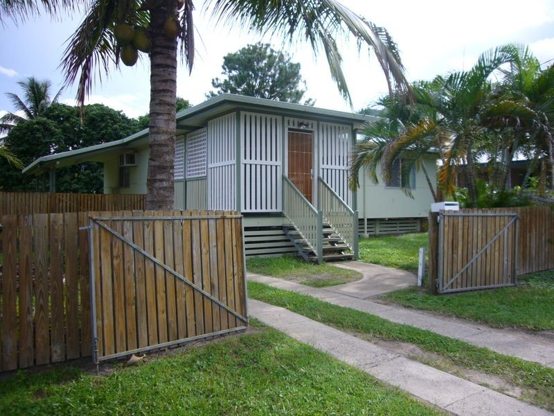 63 Murray Street, Manoora QLD 4870