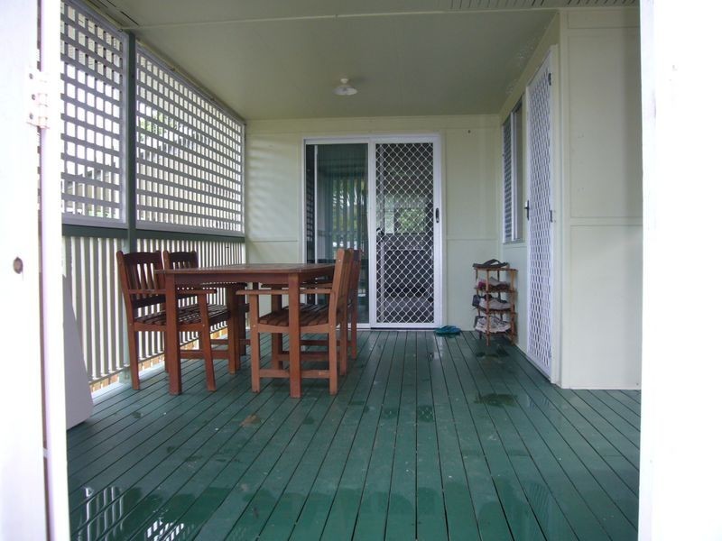 63 Murray Street, Manoora QLD 4870