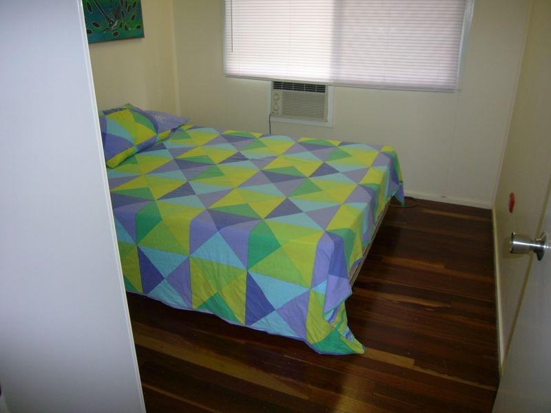 63 Murray Street, Manoora QLD 4870