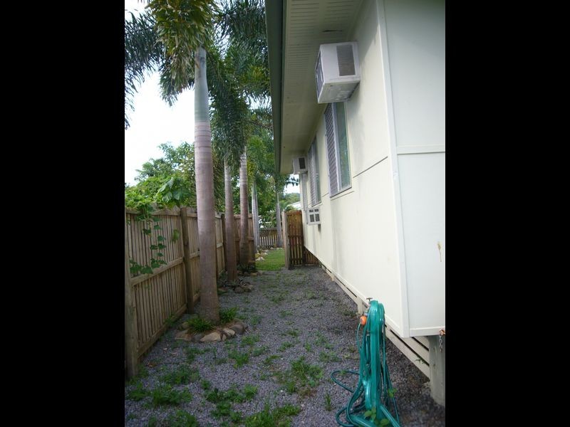 63 Murray Street, Manoora QLD 4870