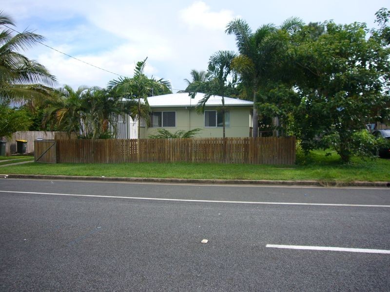 63 Murray Street, Manoora QLD 4870