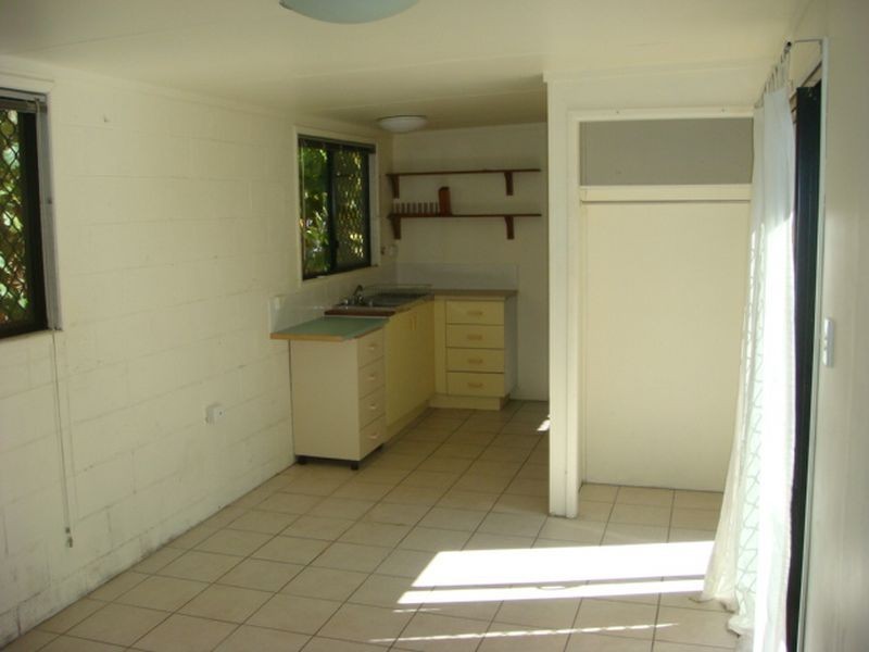 336 Fearnley Street, Manunda QLD 4870