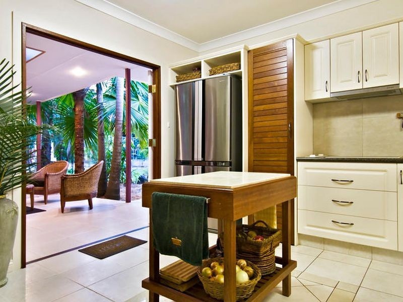 13-15 Griffiths Street Manoora, Cairns QLD 4870