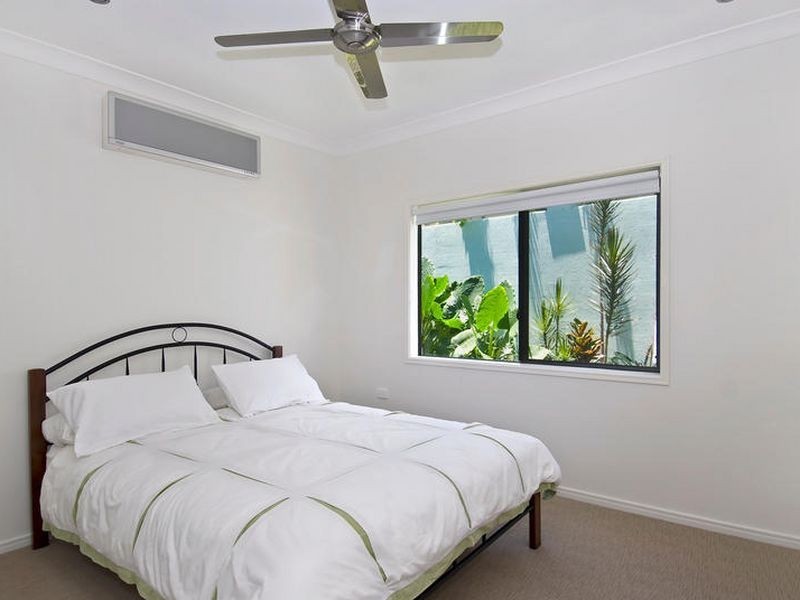 21 Cyprea Close, Trinity Beach QLD 4879