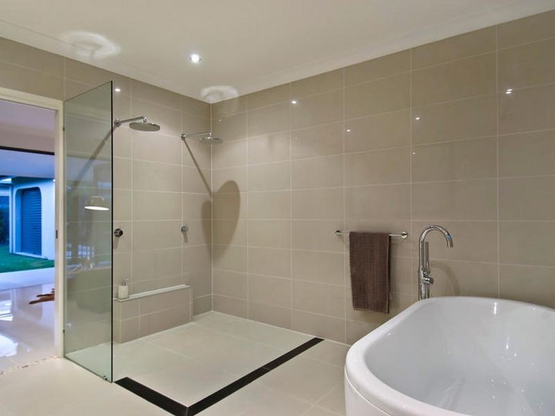 21 Cyprea Close, Trinity Beach QLD 4879