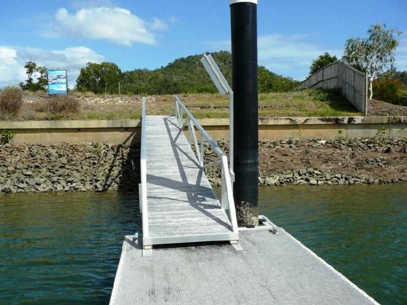 33 Harbour Drive, Trinity Park QLD 4879