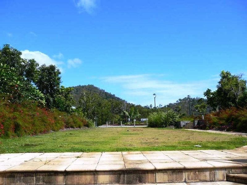 33 Harbour Drive, Trinity Park QLD 4879