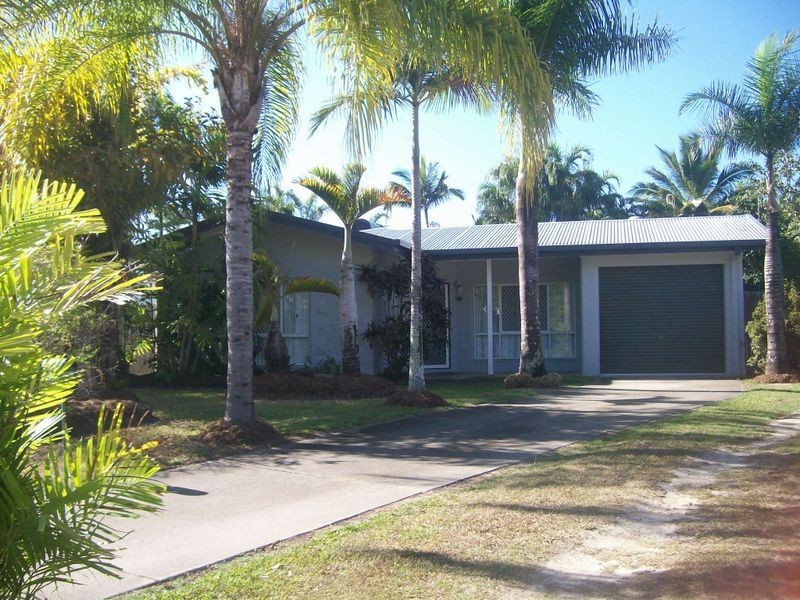 39 Albatross Street, Kewarra Beach QLD 4879