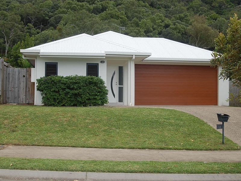 17 Seclusion Drive, Palm Cove QLD 4879