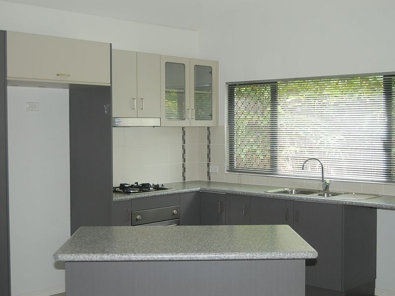 17 Seclusion Drive, Palm Cove QLD 4879