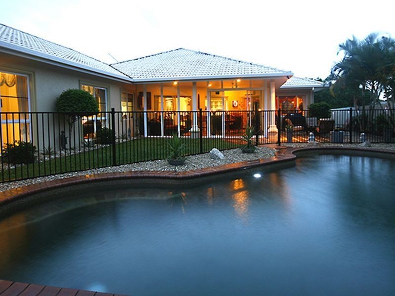 6 Parkinson Avenue, Kewarra Beach QLD 4879