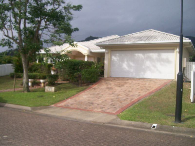 6 Parkinson Avenue, Kewarra Beach QLD 4879