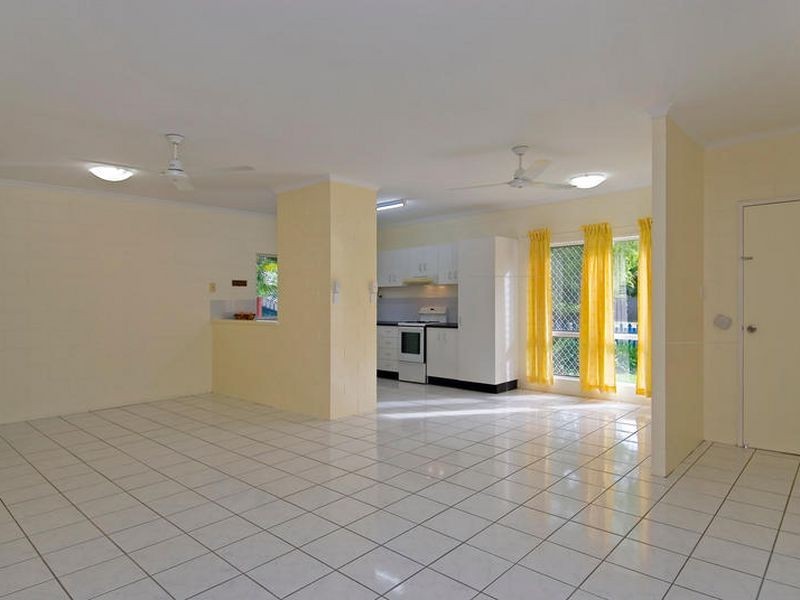 13 Queenscliff Close, Kewarra Beach QLD 4879