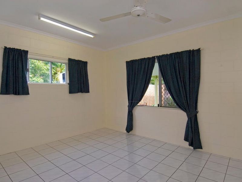 13 Queenscliff Close, Kewarra Beach QLD 4879