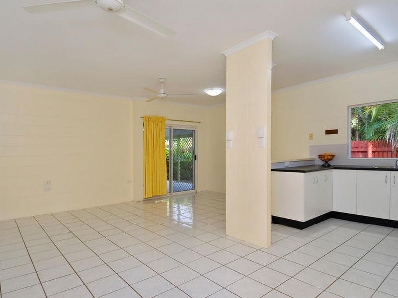 13 Queenscliff Close, Kewarra Beach QLD 4879