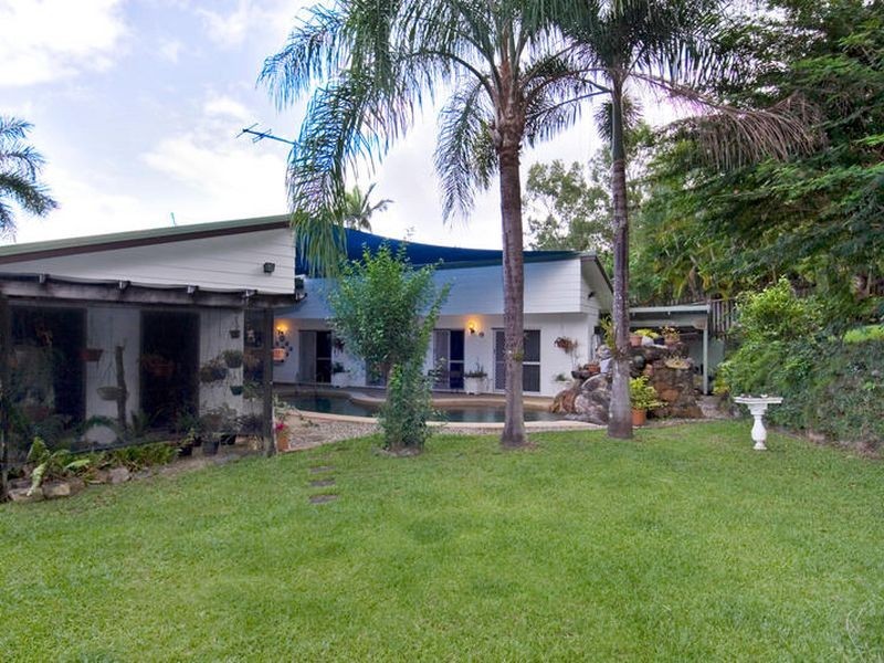 31 Cambrian Avenue, Smithfield QLD 4878