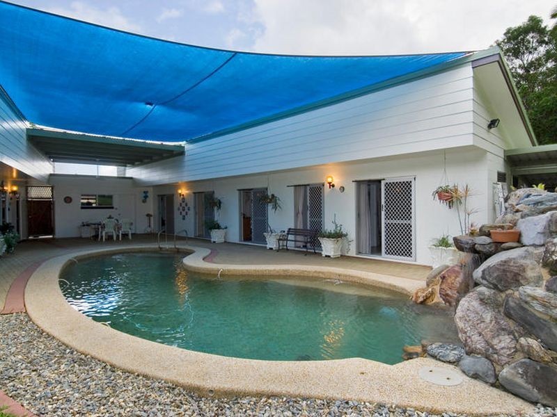 31 Cambrian Avenue, Smithfield QLD 4878