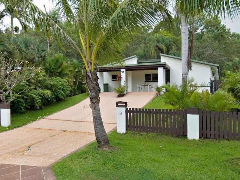 31 Cambrian Avenue, Smithfield QLD 4878