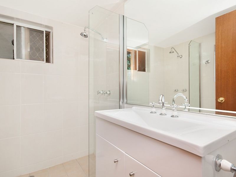 173 Sydney Close, Bayview Heights QLD 4868