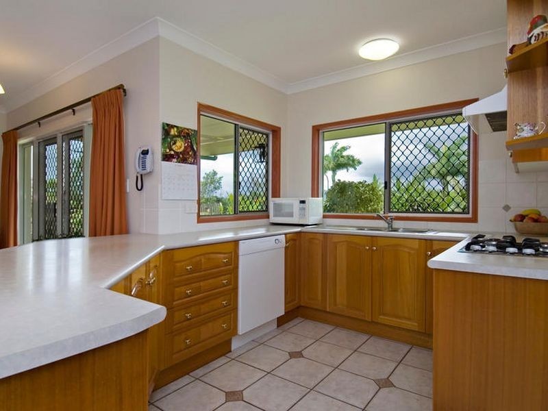 46 Stanton Road, Smithfield QLD 4878