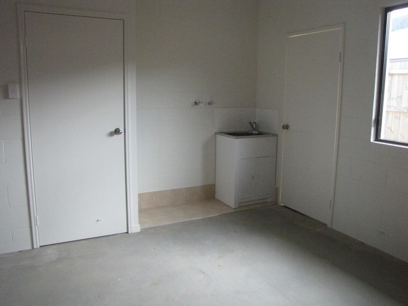 Bentley Park QLD 4869