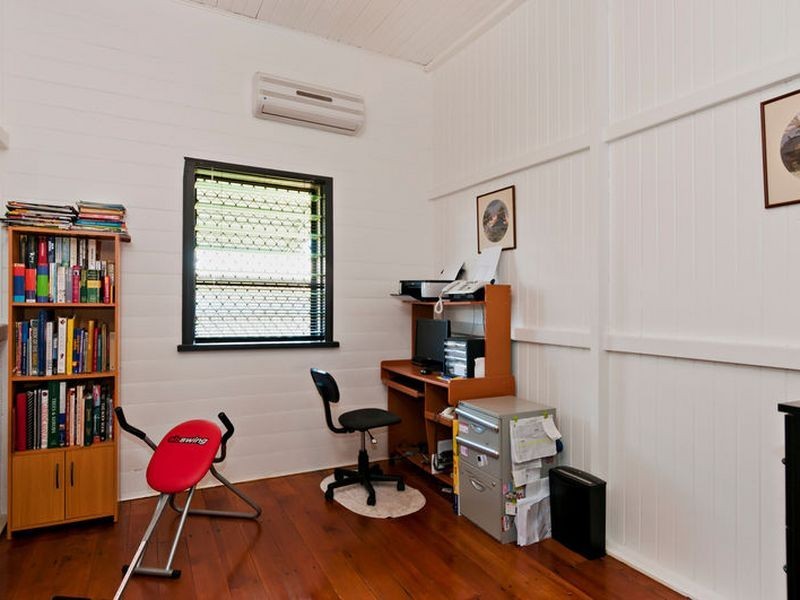 1 Mission Road, White Rock QLD 4868