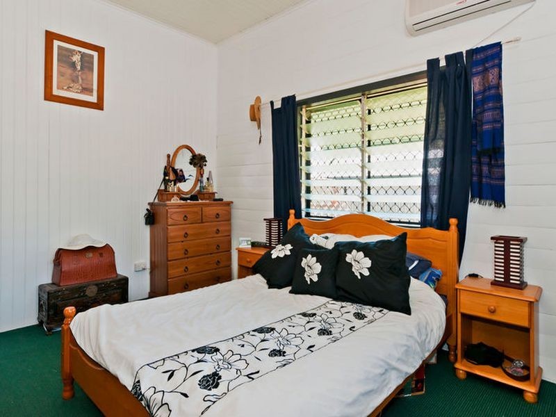 1 Mission Road, White Rock QLD 4868