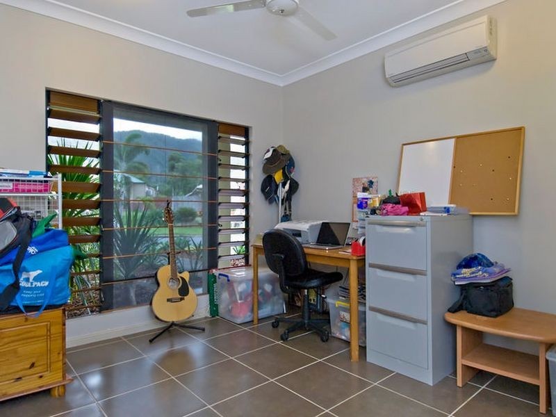 3 Pollock Close, Bentley Park QLD 4869