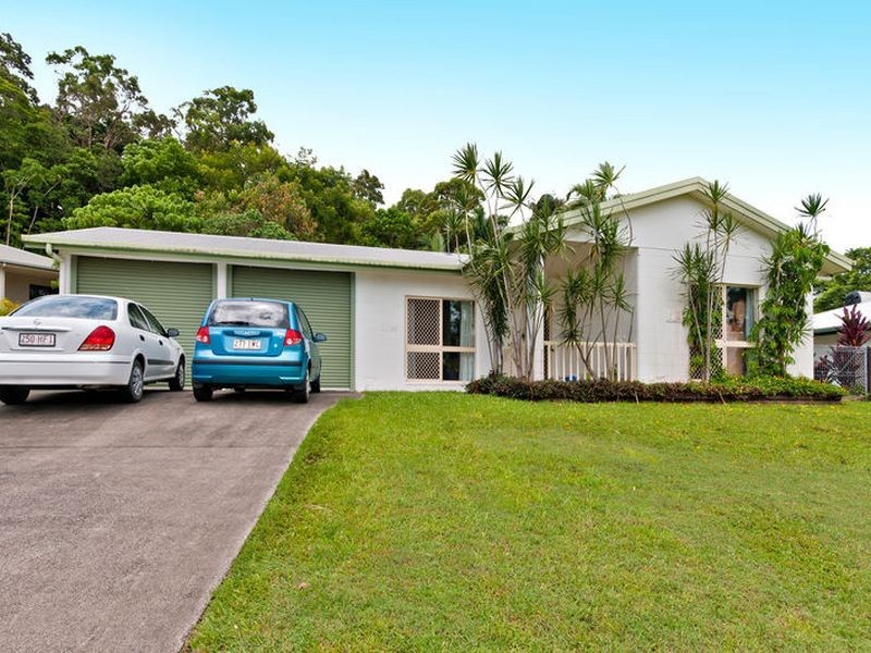 9 Yates Court, White Rock QLD 4868