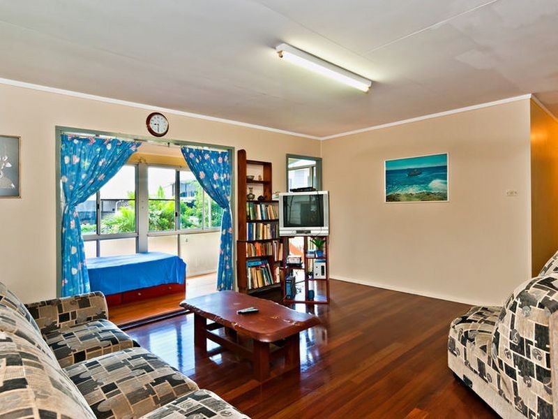 26 Barry Street, Bungalow QLD 4870
