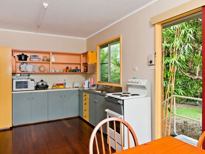 26 Barry Street, Bungalow QLD 4870