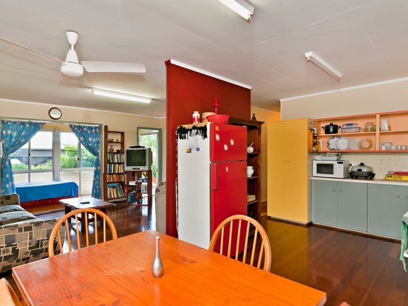 26 Barry Street, Bungalow QLD 4870