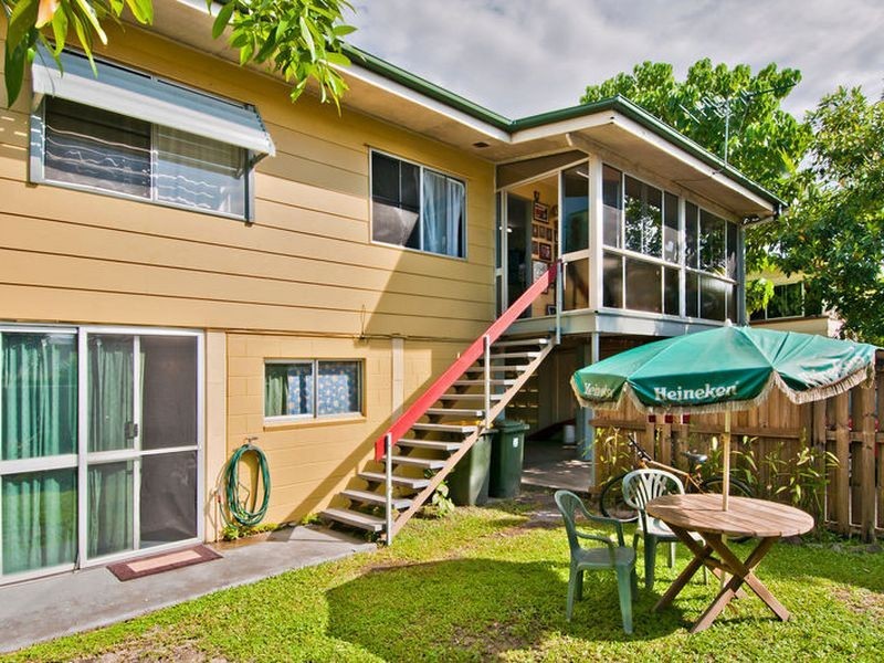 26 Barry Street, Bungalow QLD 4870